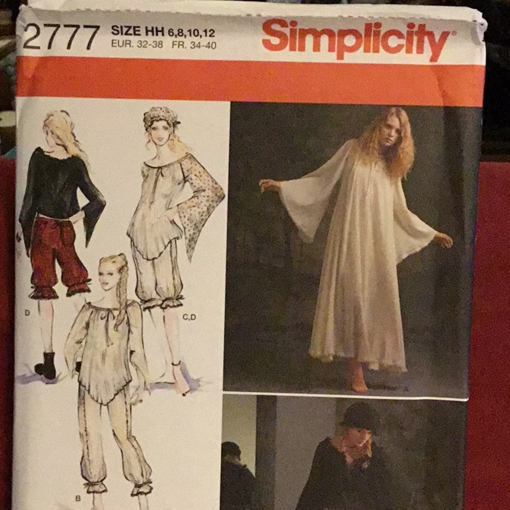 Renaissance Woman’s Costume Undies Size 6-12